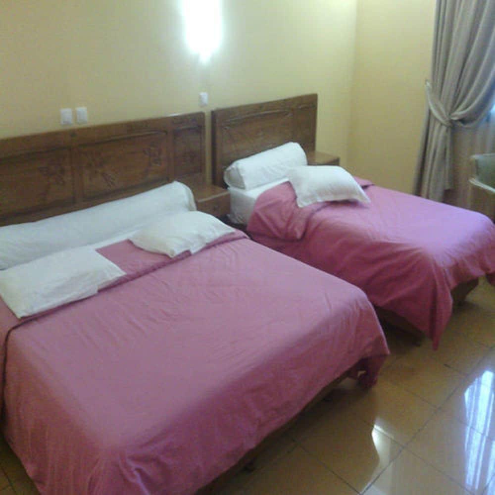 Cristal Hotel Bejaia Luaran gambar