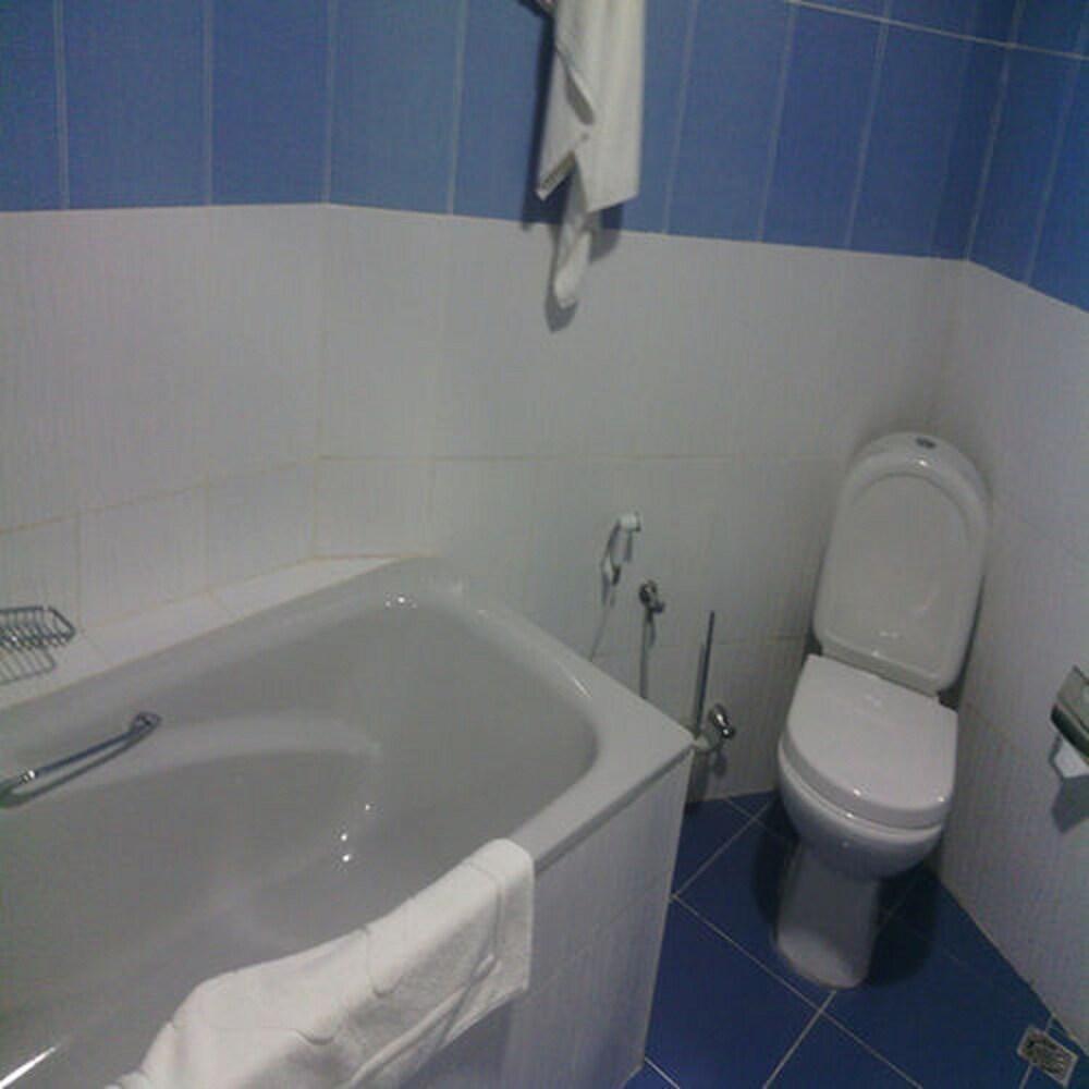 Cristal Hotel Bejaia Luaran gambar